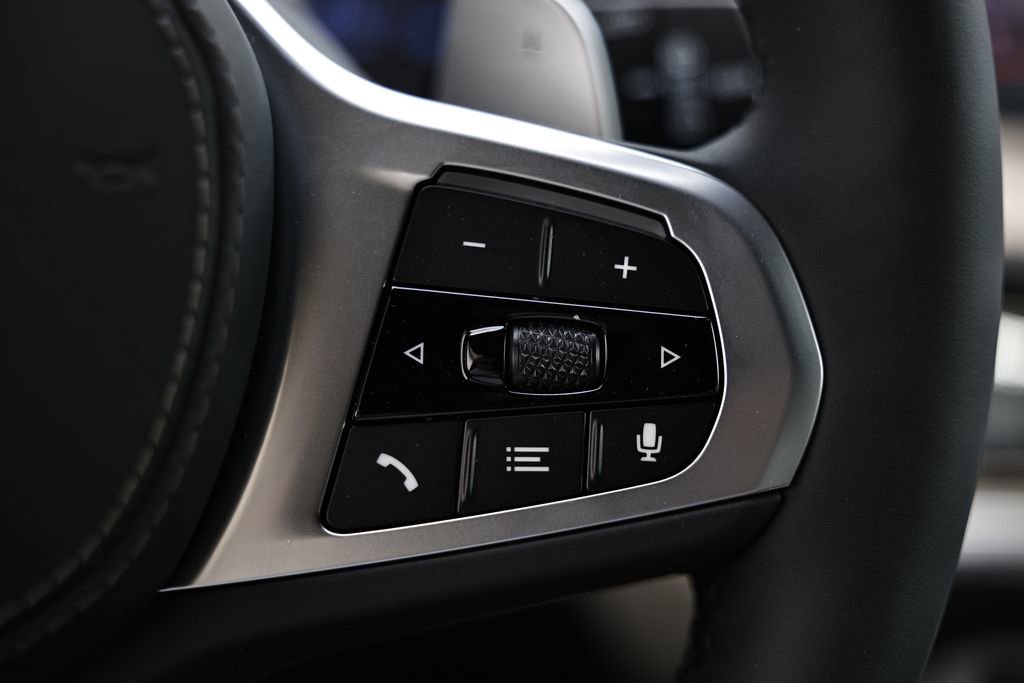 New 2026 BMW X5 xDrive50e w/ M Sport Package image 37