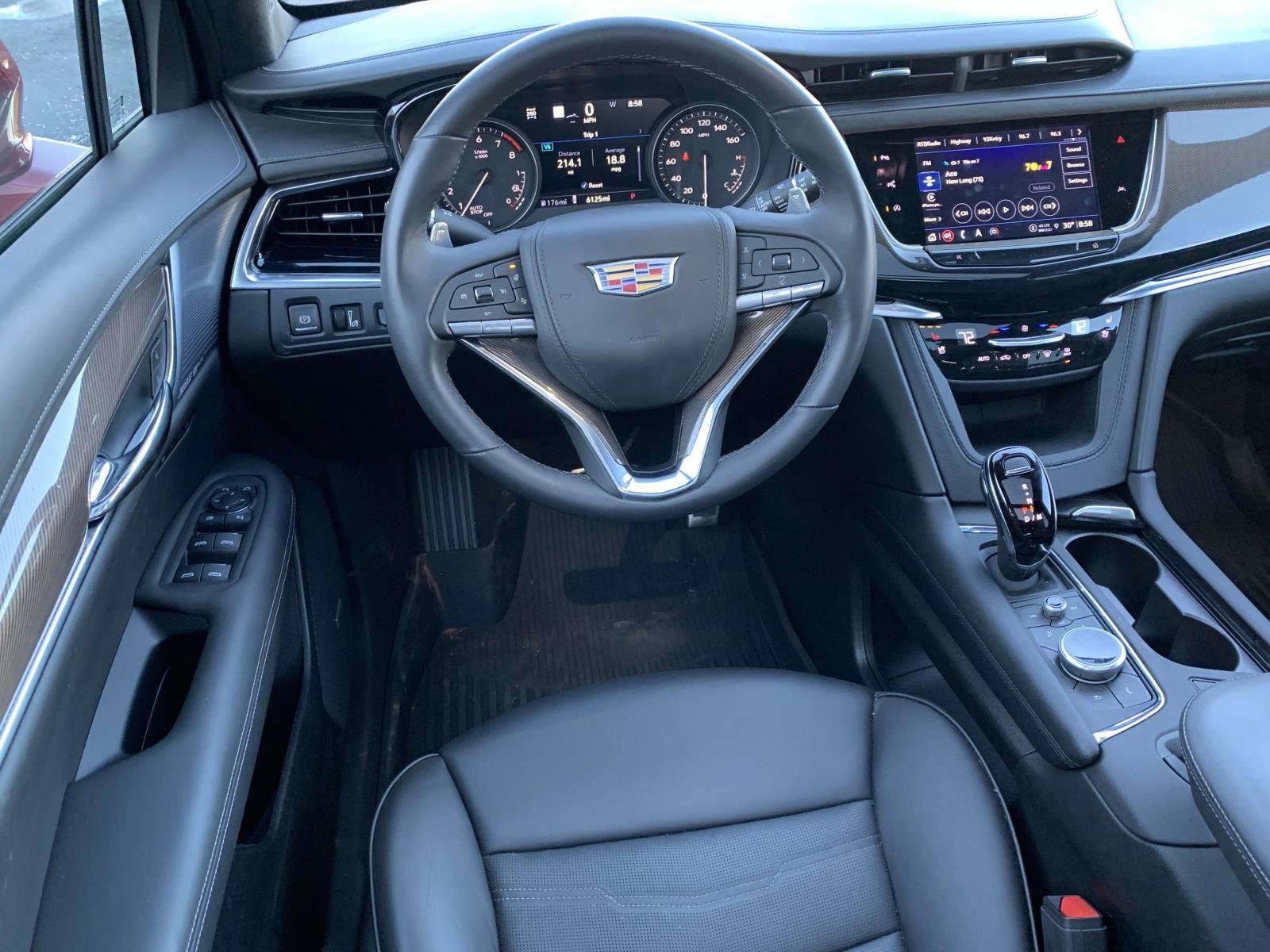 Certified 2024 Cadillac XT6 Sport w/ Platinum Package image 6