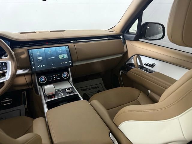 Used 2023 Land Rover Range Rover SV image 28
