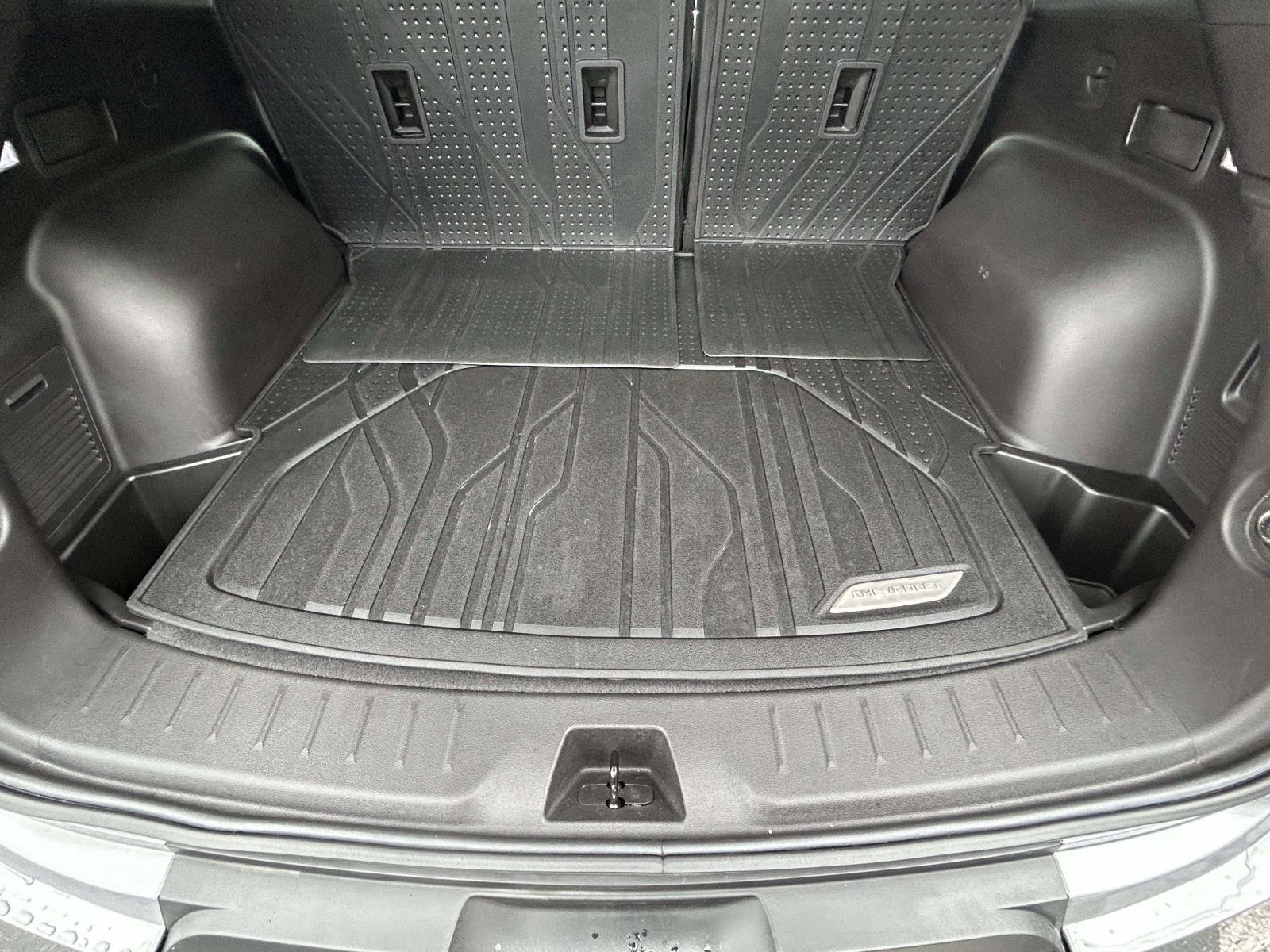 Used 2024 Chevrolet Blazer LT w/ Convenience Package image 17