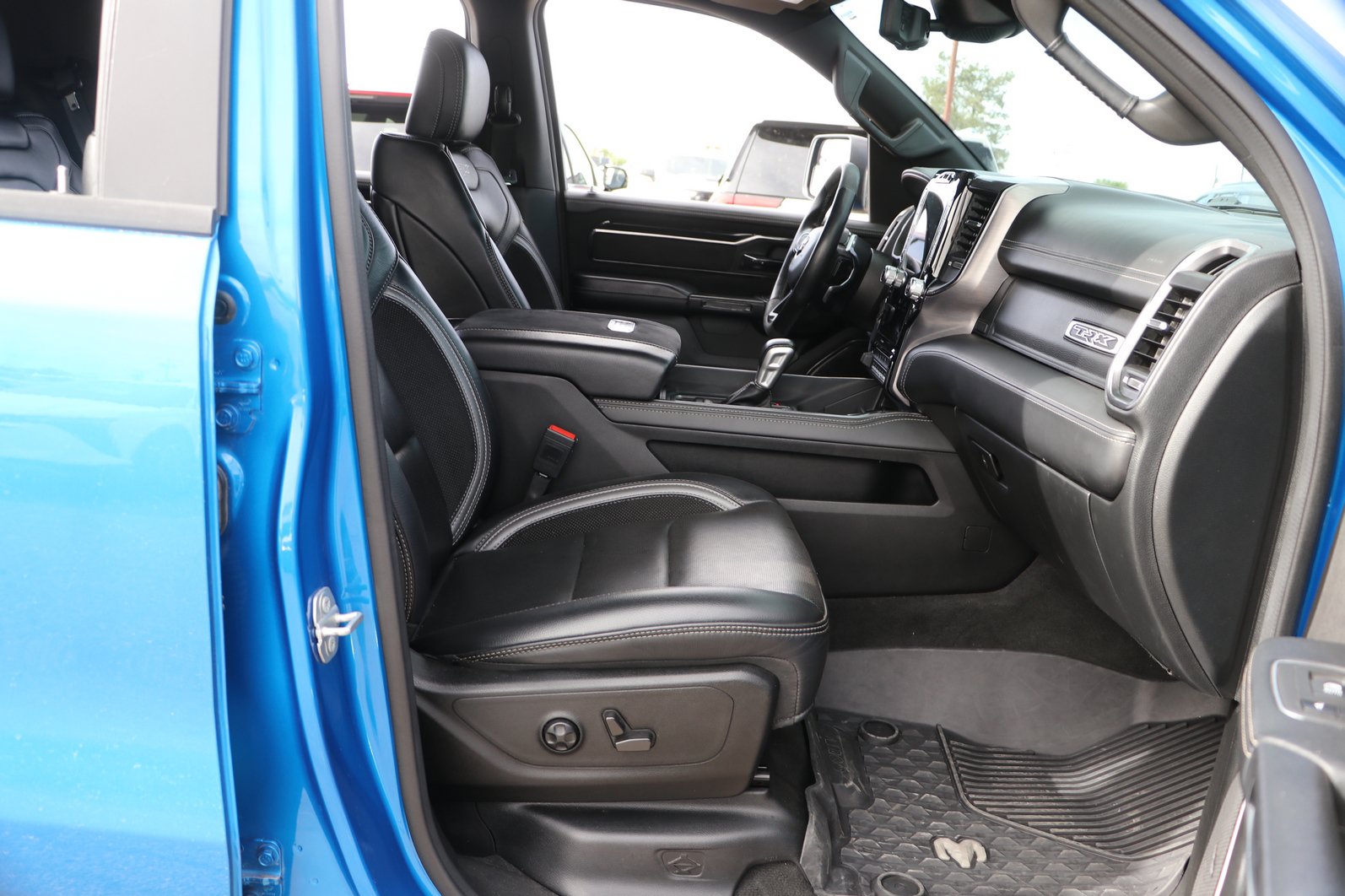 Used 2022 RAM 1500 TRX w/ TRX Level 2 Equipment Group AWD/4WD image 34