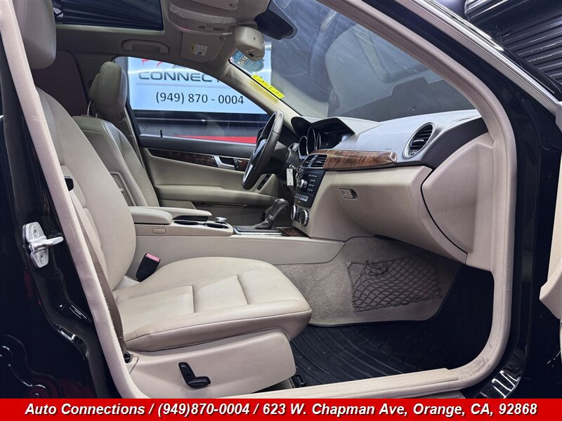 Used 2014 Mercedes-Benz C 250 Sedan image 7