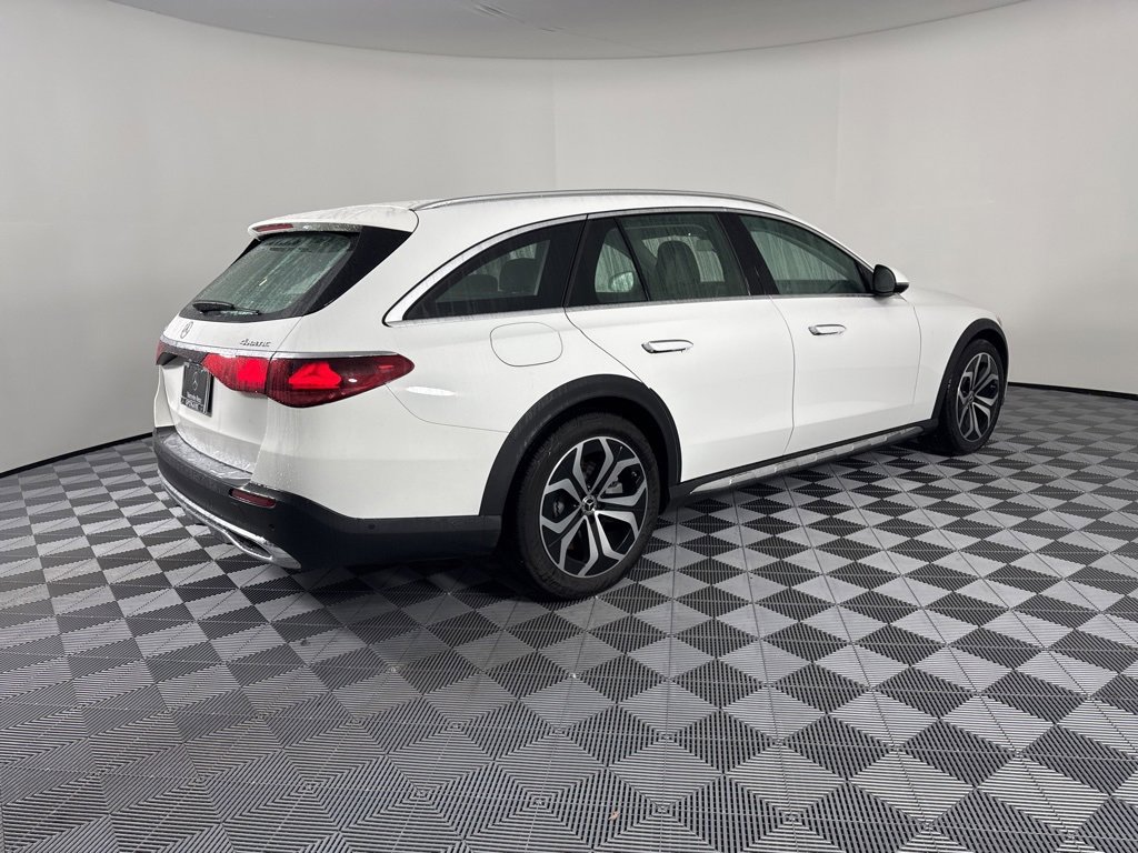 Used 2025 Mercedes-Benz E 450 4MATIC All-Terrain Wagon image 5