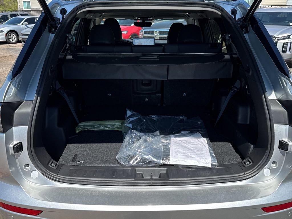 New 2026 Mitsubishi Outlander SEL FWD image 41