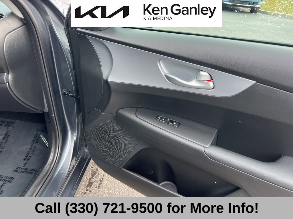 Certified 2023 Kia Forte LXS w/ LXS Technology Package image 57