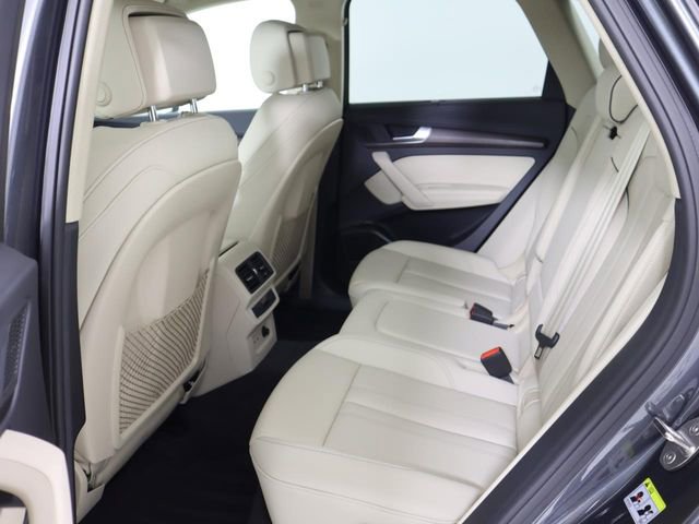 Certified 2025 Audi Q5 2.0T Premium Plus w/ Premium Plus Package image 15