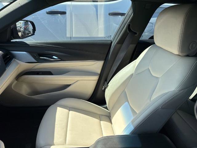 Used 2023 Cadillac CT4 Luxury w/ Sun And Sound Package RWD image 14