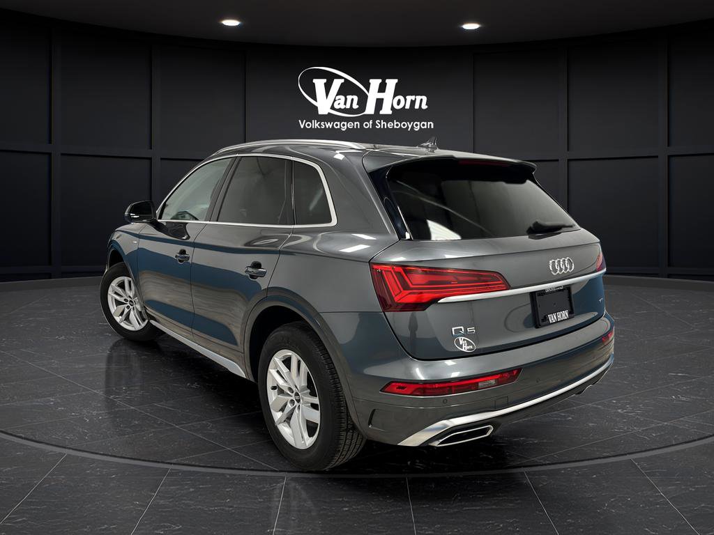 Used 2022 Audi Q5 2.0T Premium w/ Convenience Package image 5