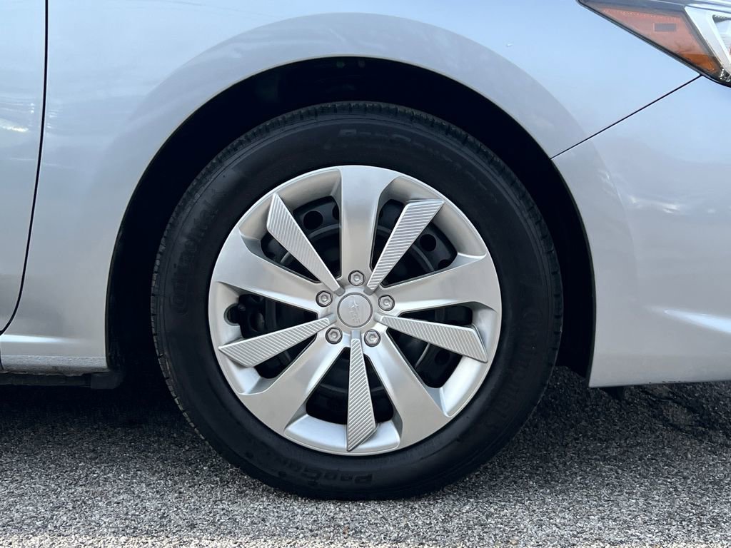 Certified 2023 Subaru Impreza 2.0i image 9