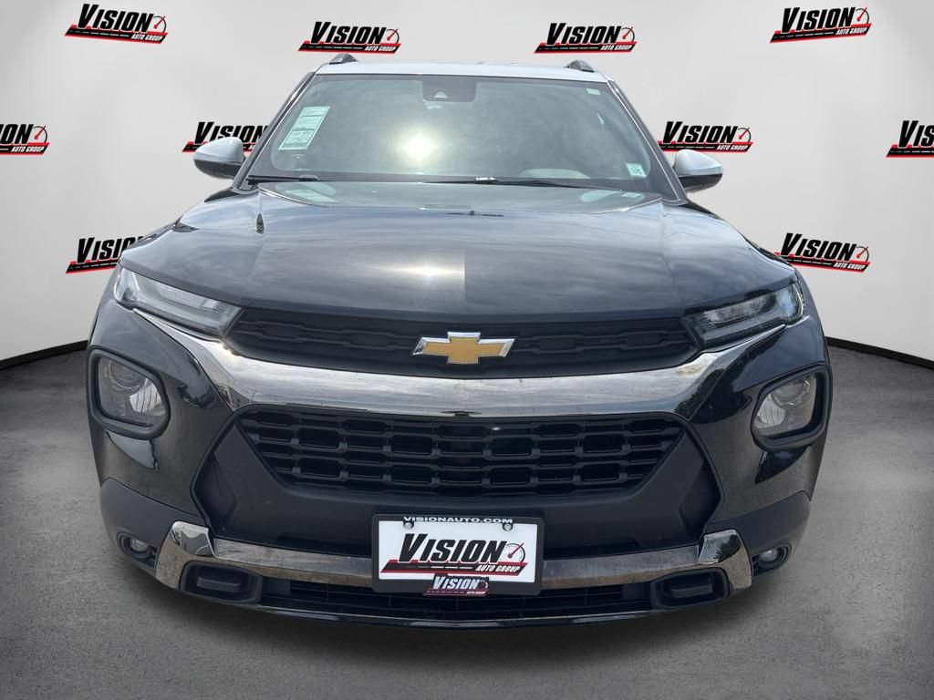 Used 2023 Chevrolet TrailBlazer ACTIV w/ Convenience Package AWD/4WD image 2