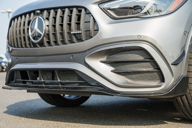 New 2026 Mercedes-Benz GLA 35 AMG 4MATIC image 14
