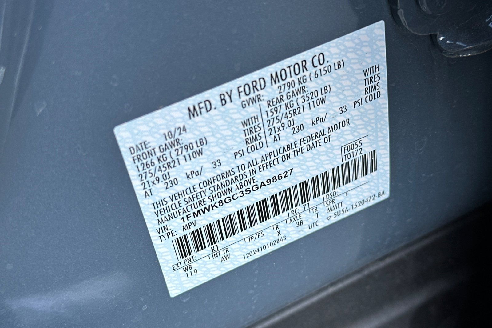 Used 2025 Ford Explorer ST image 24