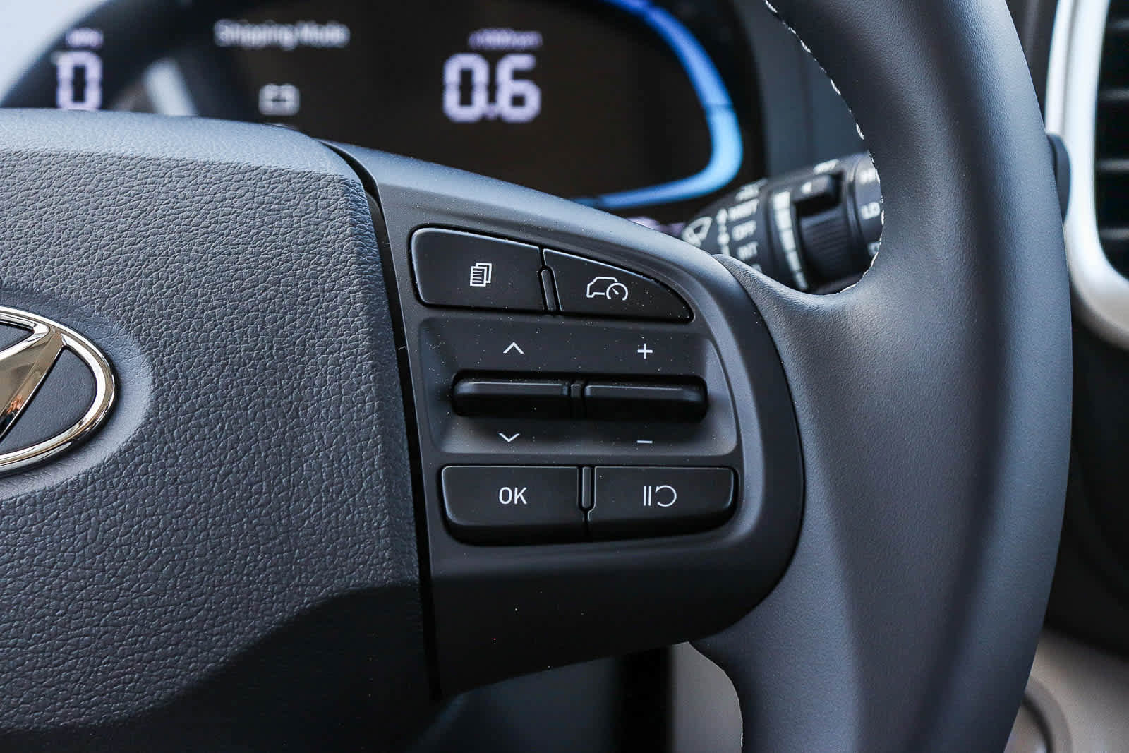 New 2026 Hyundai Venue SEL FWD image 21