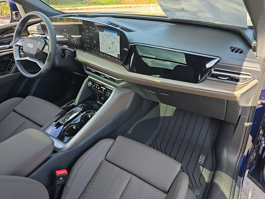 New 2025 Audi Q5 Premium Plus image 12