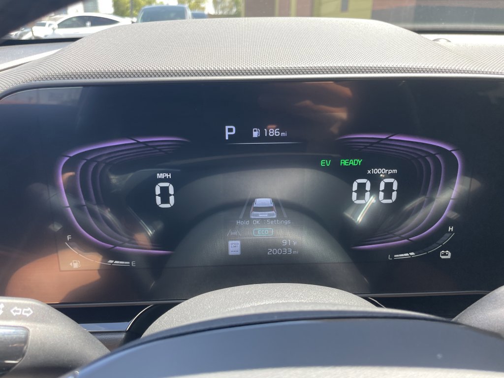 Used 2023 Kia Niro EX Touring image 29