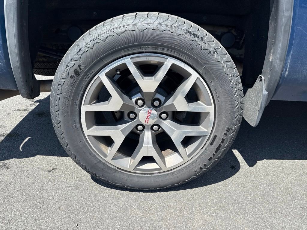 Used 2015 GMC Sierra 1500 SLT w/ All-Terrain Package AWD/4WD image 10