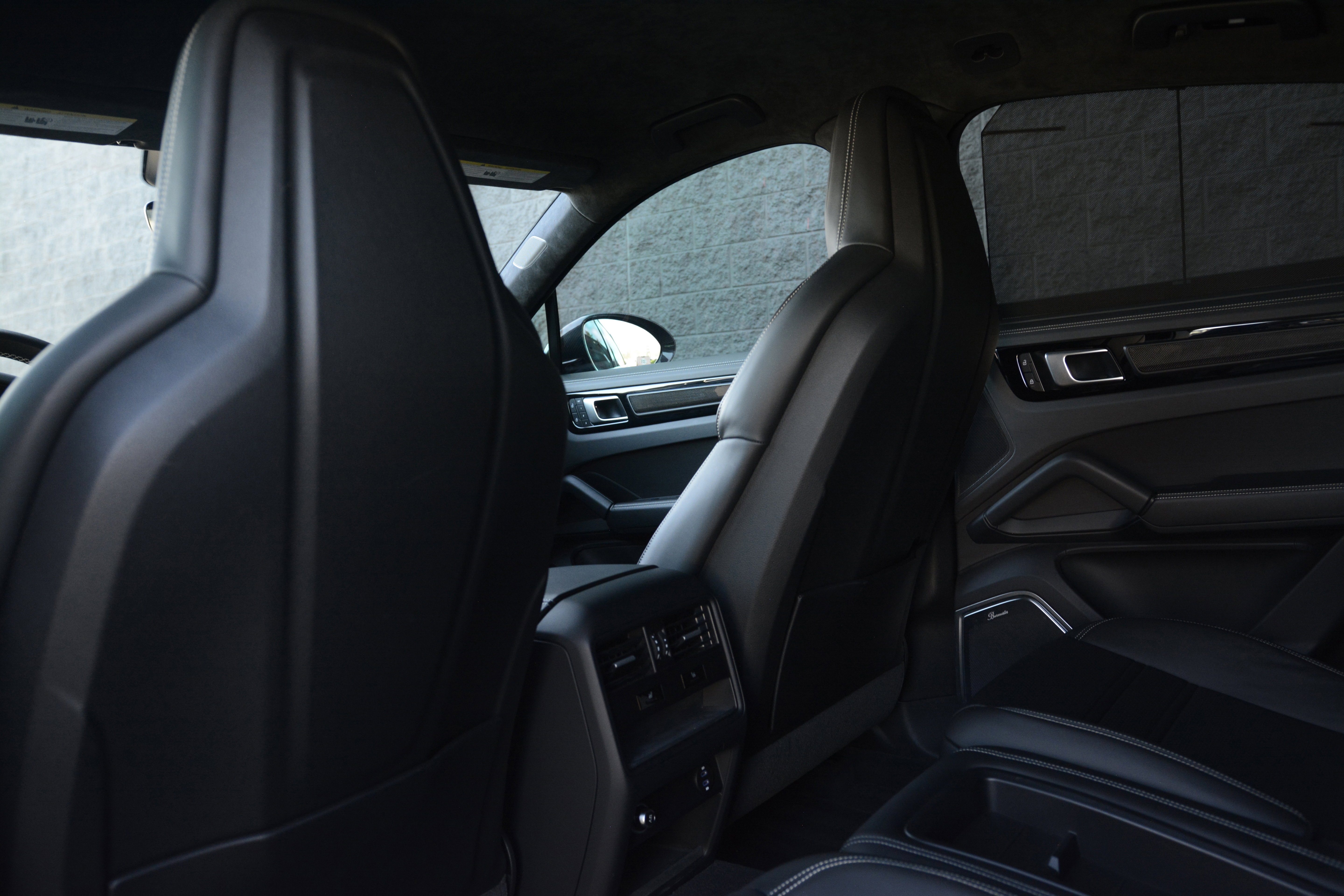 Certified 2022 Porsche Cayenne Turbo GT image 37