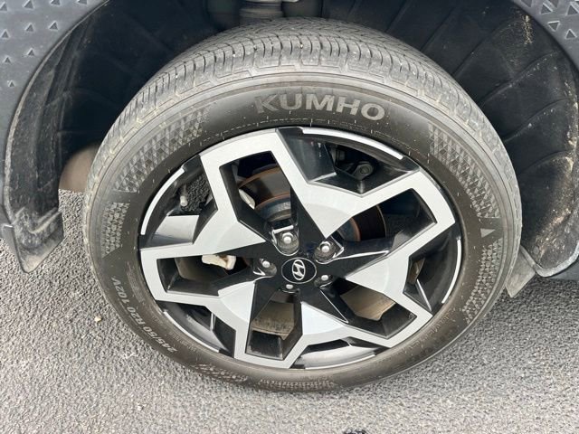 Certified 2024 Hyundai Santa Cruz Limited AWD/4WD image 9