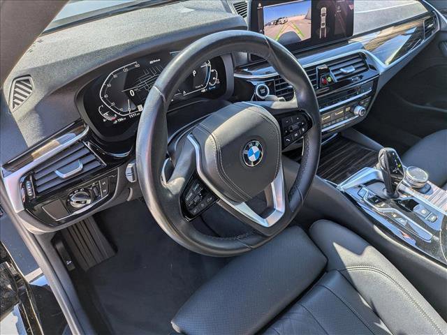 Used 2021 BMW 530e xDrive w/ Convenience Package image 10