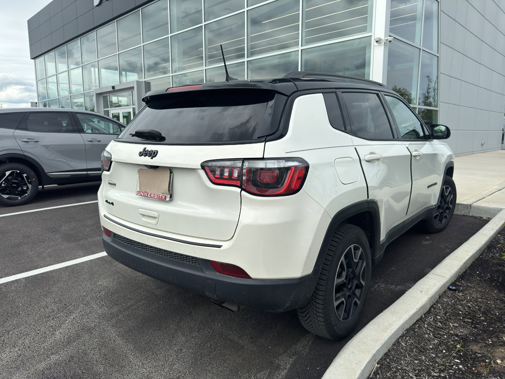 Used 2020 Jeep Compass Latitude AWD/4WD image 5