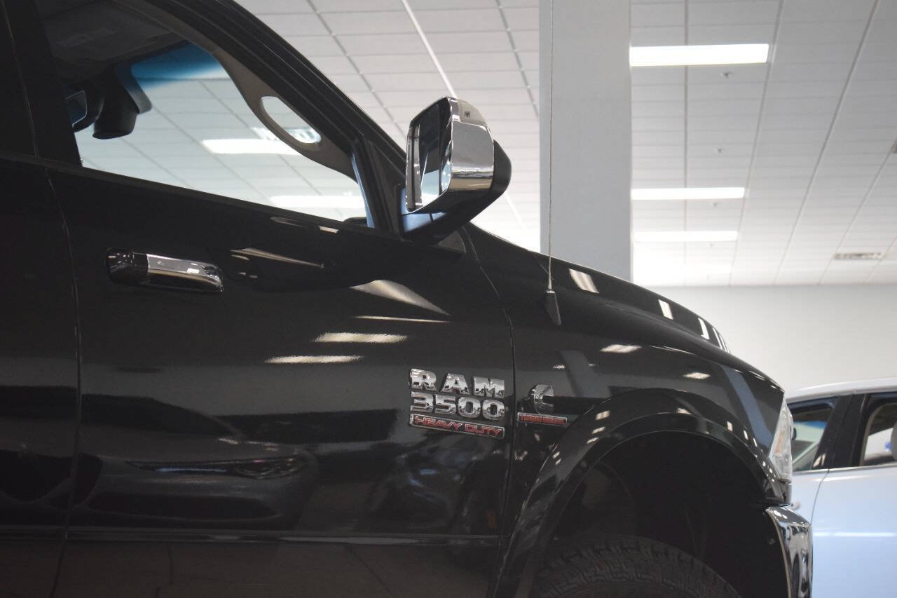Used 2017 RAM 3500 Laramie w/ Protection Group AWD/4WD image 28