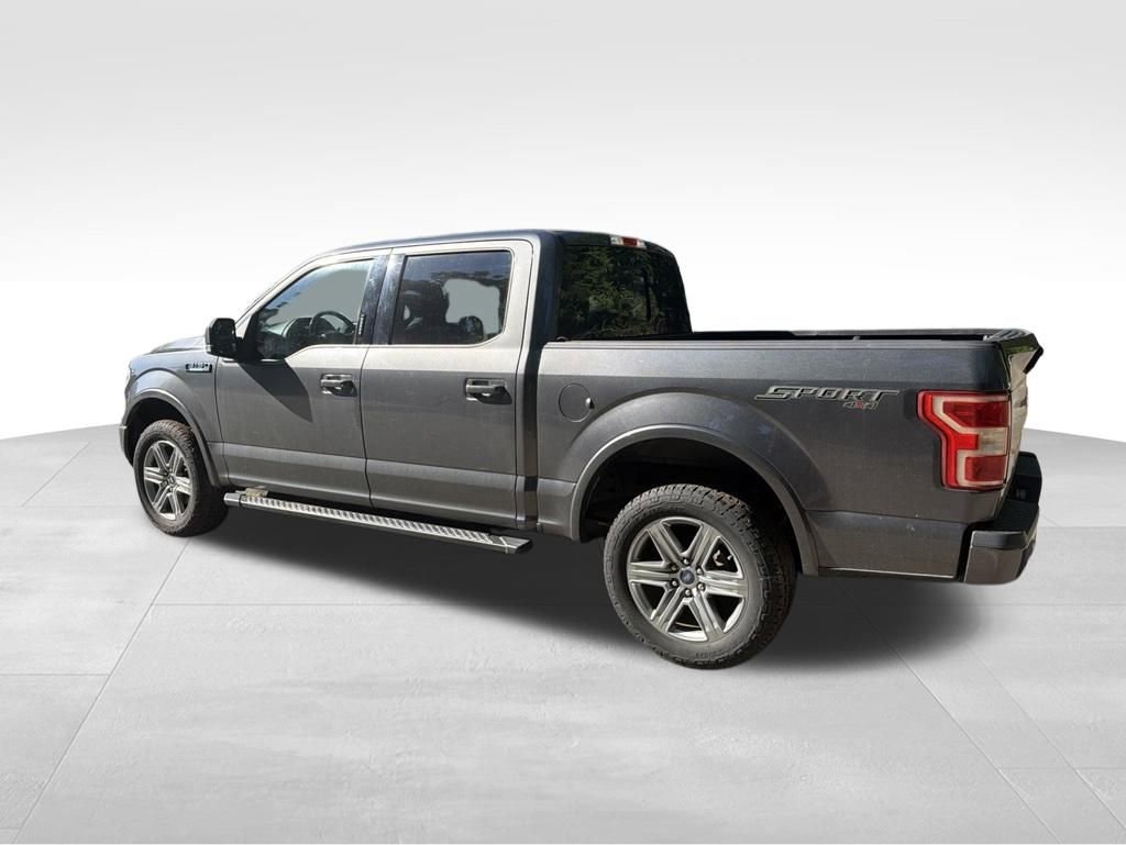Used 2018 Ford F150 XLT w/ Equipment Group 302A Luxury AWD/4WD image 3