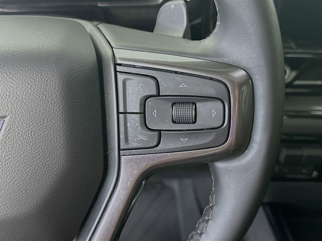 Used 2025 Chevrolet Silverado 1500 ZR2 w/ Technology Package image 27