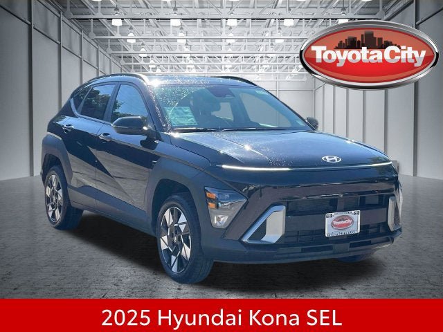 Used 2025 Hyundai Kona SEL