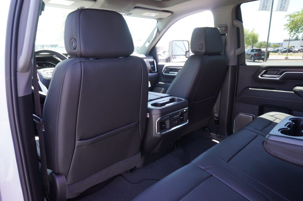 New 2026 GMC Sierra 2500 Denali w/ Max Trailering Package AWD/4WD image 12