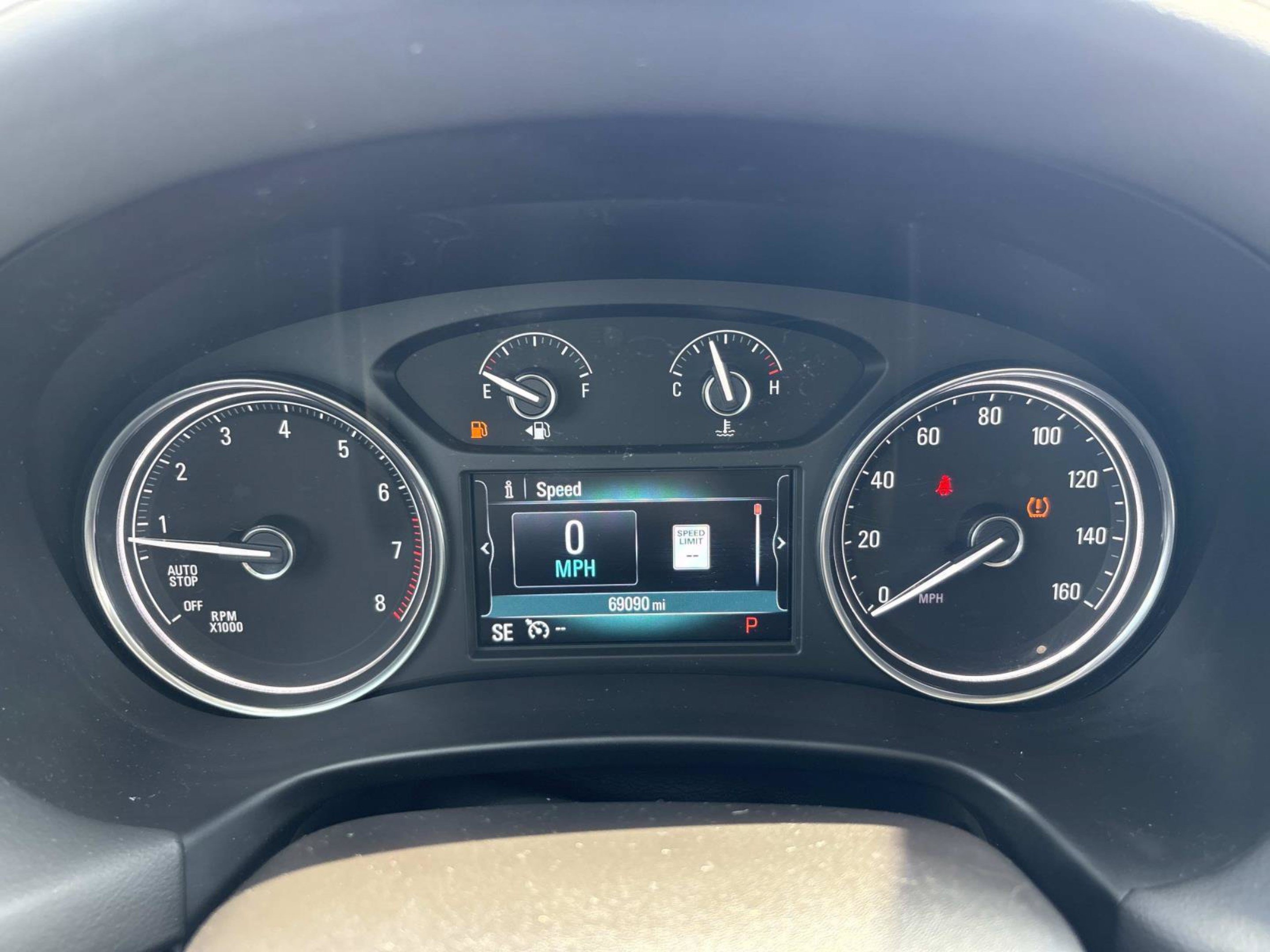Used 2018 Buick Enclave Premium FWD image 36