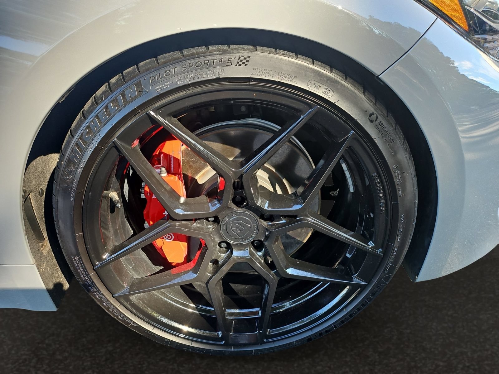 Used 2019 Kia Stinger GT1 RWD image 40
