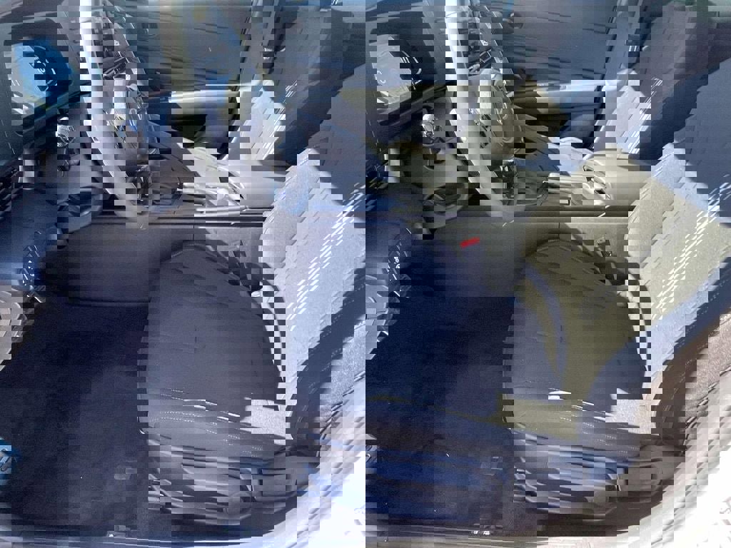 New 2026 Hyundai Elantra Sport image 13