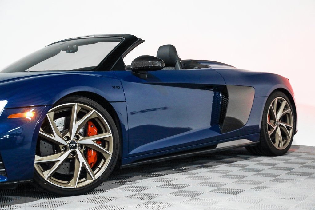 Used 2023 Audi R8 V10 performance AWD/4WD image 13