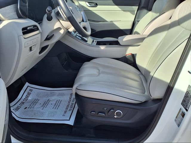 Used 2024 Hyundai Palisade Calligraphy image 16