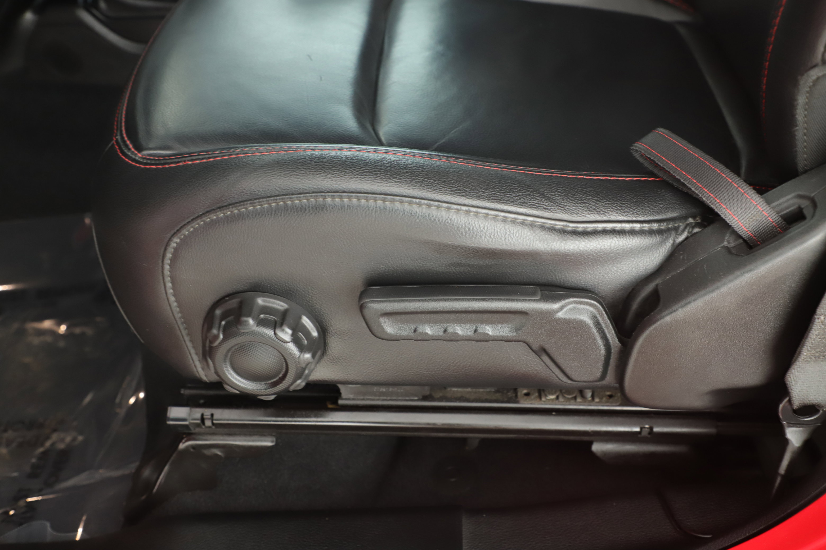 Used 2018 Jeep Wrangler Unlimited Rubicon image 19