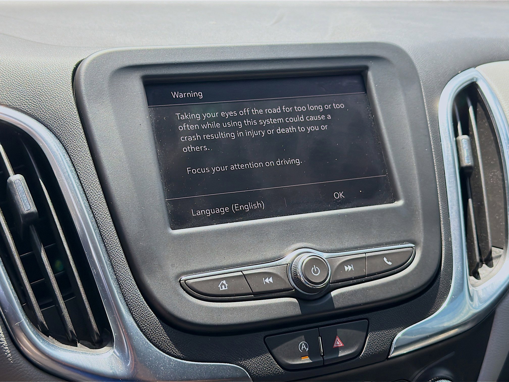 Used 2023 Chevrolet Equinox LS w/ LS Convenience Package FWD image 7