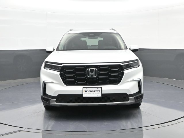 Certified 2024 Honda Pilot Touring image 25