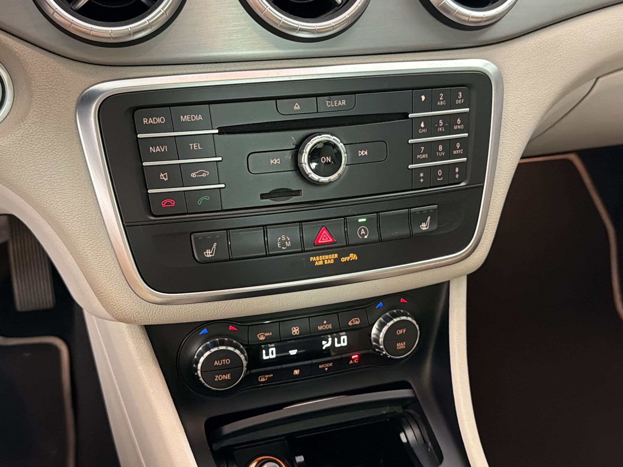 Used 2015 Mercedes-Benz CLA 250 4MATIC image 18