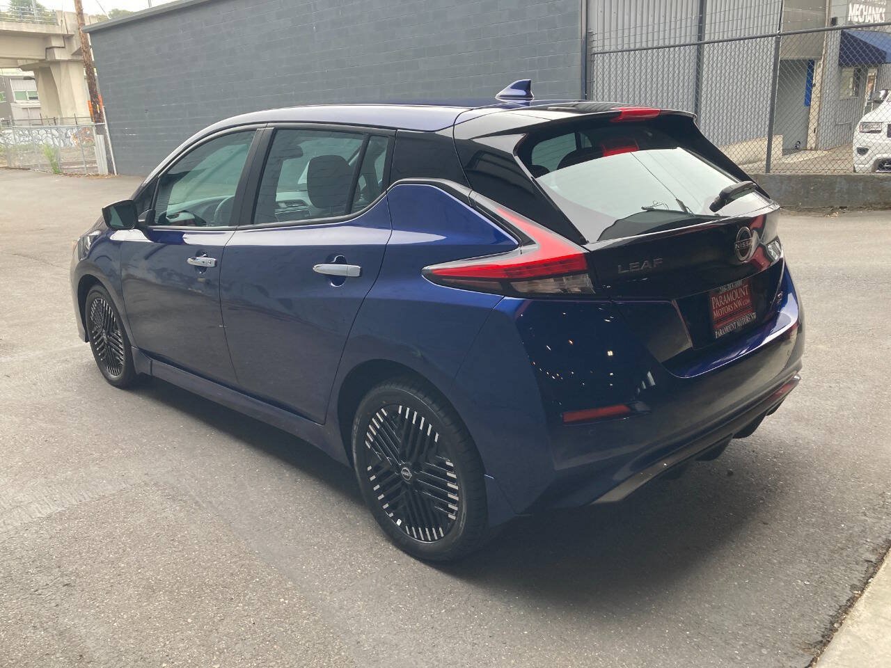 Used 2024 Nissan Leaf SV Plus FWD image 5