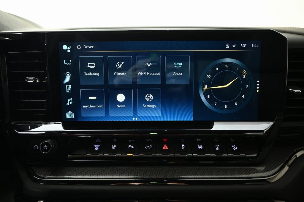 Used 2024 Chevrolet Silverado 2500 ZR2 w/ Technology Package image 28