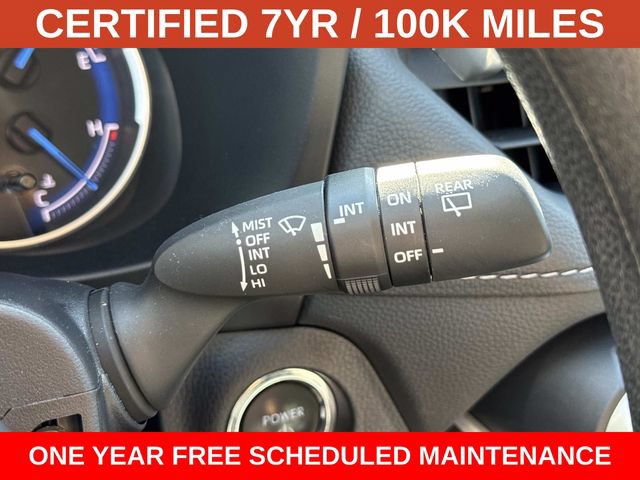Used 2025 Toyota RAV4 XLE AWD/4WD image 25