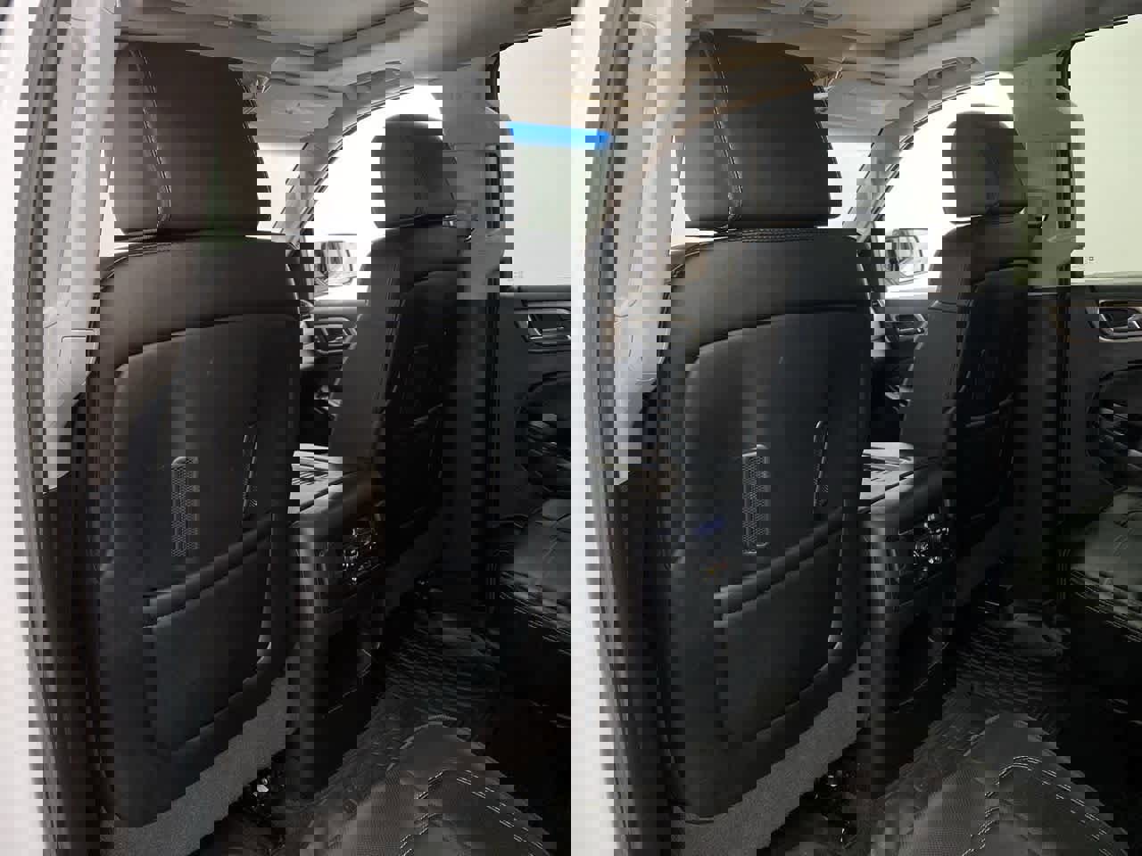 Used 2016 GMC Yukon Denali w/ Open Road Package image 15