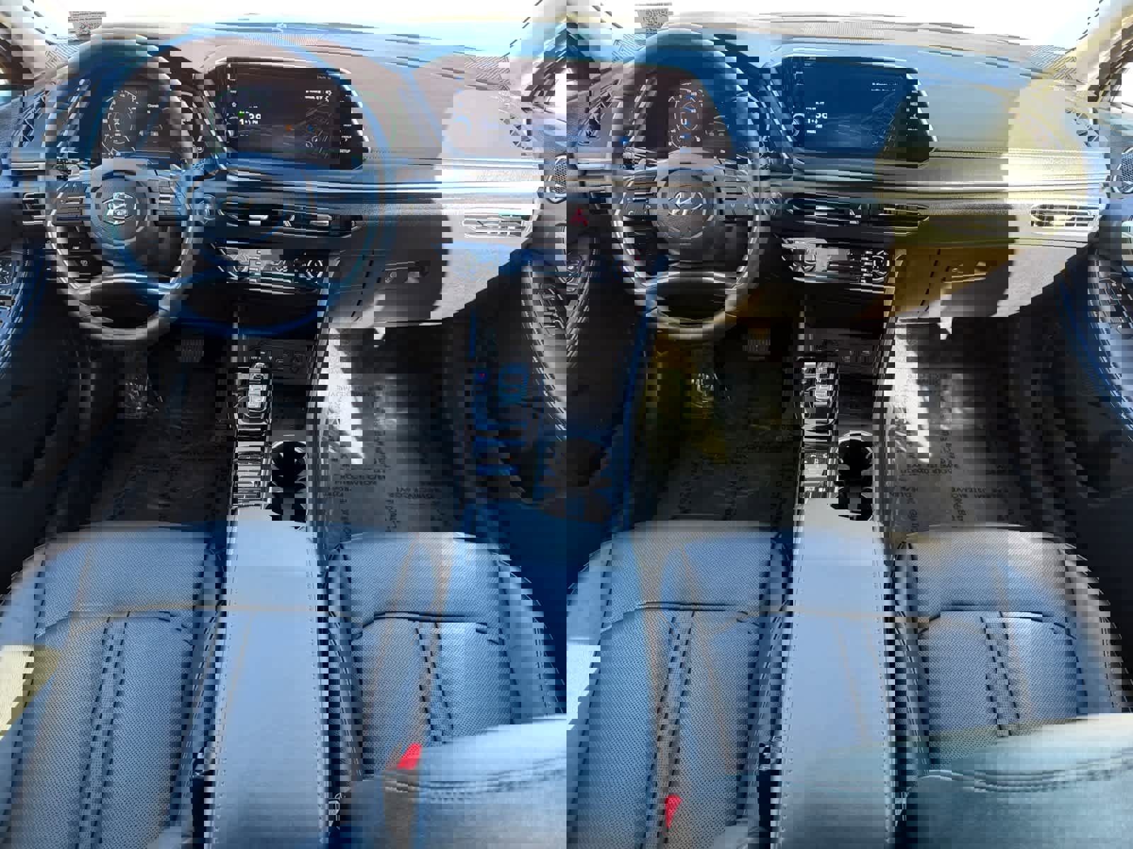 Certified 2023 Hyundai Sonata Limited w/ Cargo Package image 16