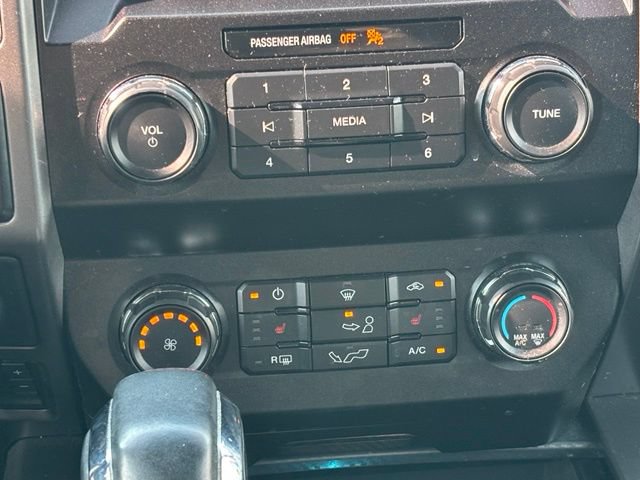 Used 2019 Ford F150 XLT w/ Equipment Group 302A Luxury AWD/4WD image 33