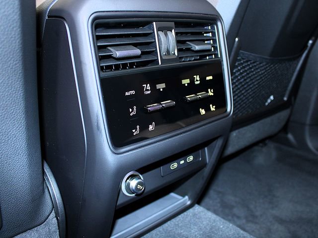 New 2026 Porsche Cayenne AWD/4WD image 23