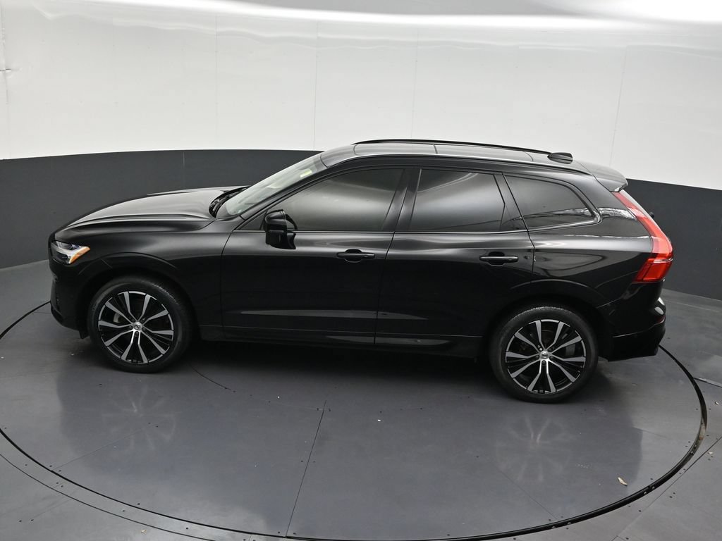 Certified 2024 Volvo XC60 B5 Plus w/ Protection Package Premier AWD/4WD image 20