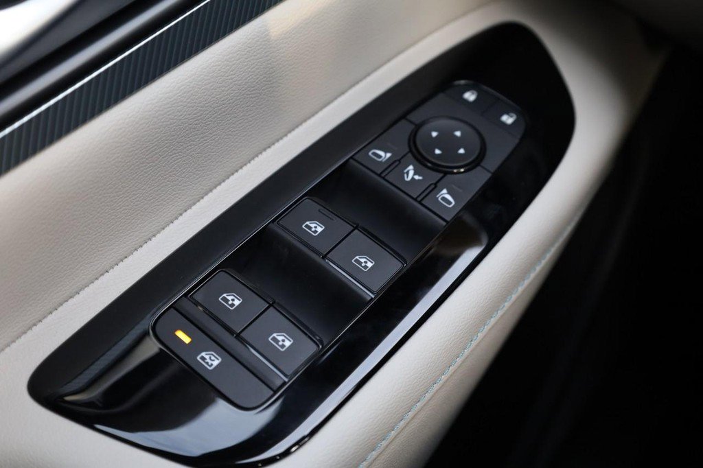 New 2026 Nissan Murano Platinum w/ Cargo Package image 22