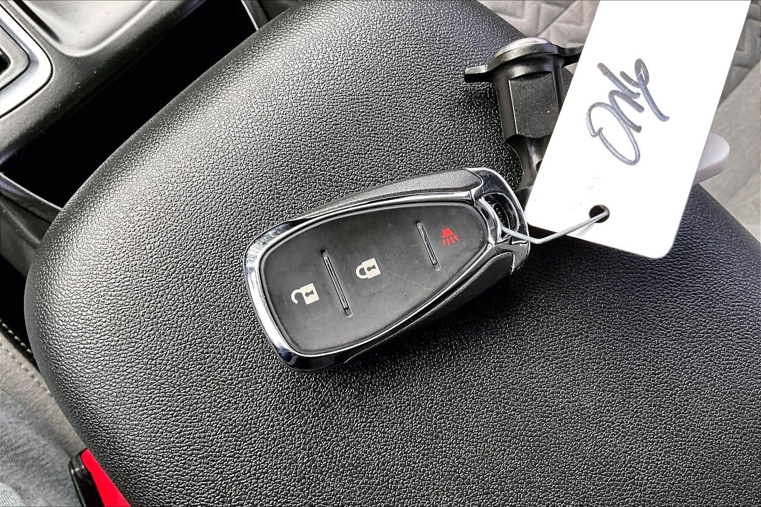 Used 2022 Chevrolet Equinox LS AWD/4WD image 12