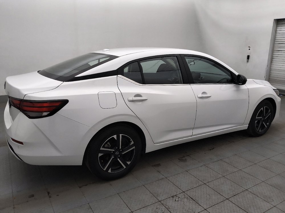 Used 2025 Nissan Sentra SV image 10
