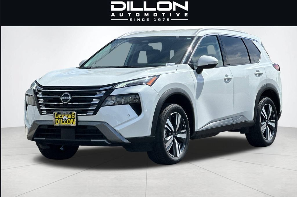 Used 2026 Nissan Rogue SL AWD/4WD image 8
